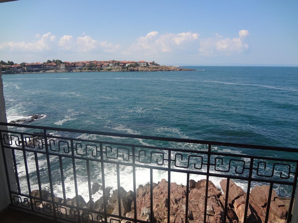 Sozopol Apartment With Sea View 객실 사진